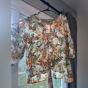 Democracy 3/4 Sleeve Front Tie Top